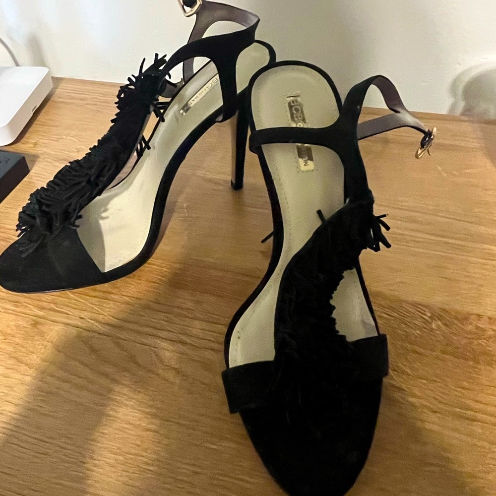 BCBG heels